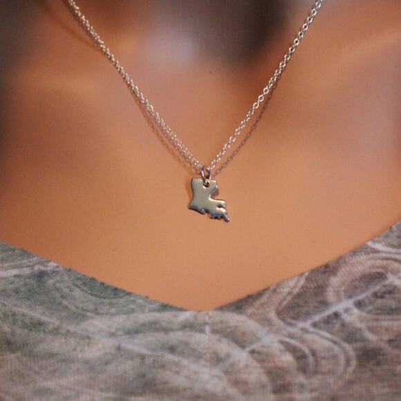 Sterling Silver Louisiana Necklace, Louisiana State Necklace - Picture 1 of 3